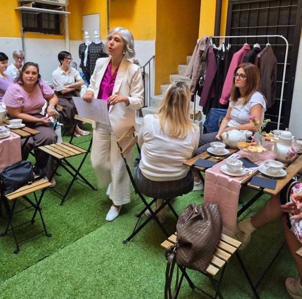 Il The delle signore: ci sono pomeriggi in cui non vieni semplicemente a fare shopping ❤️