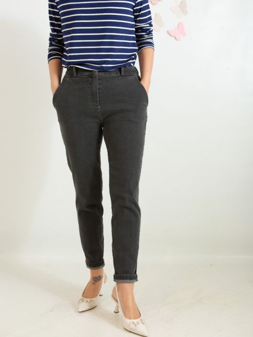 Jeans e t-shirt: combo perfetta!